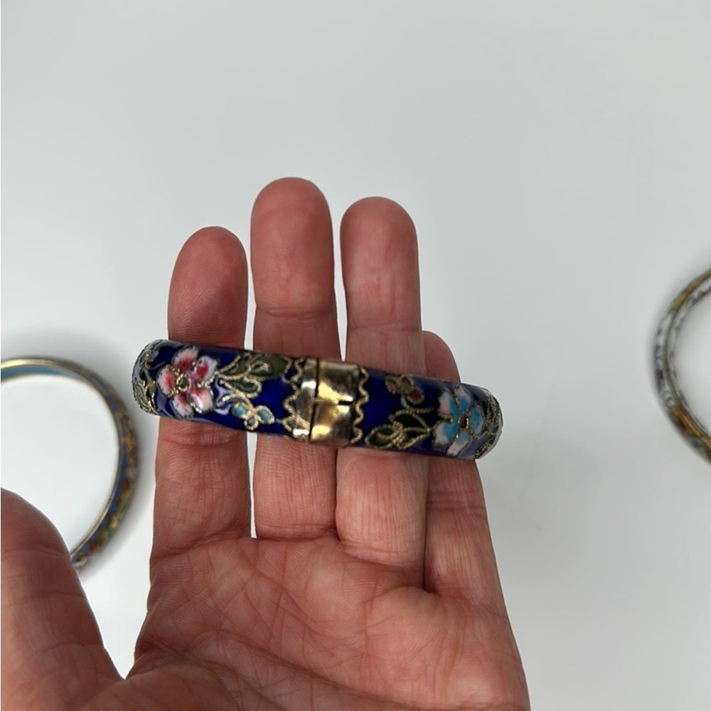 Cloisonne bangle bracelets - Picture 6 of 7